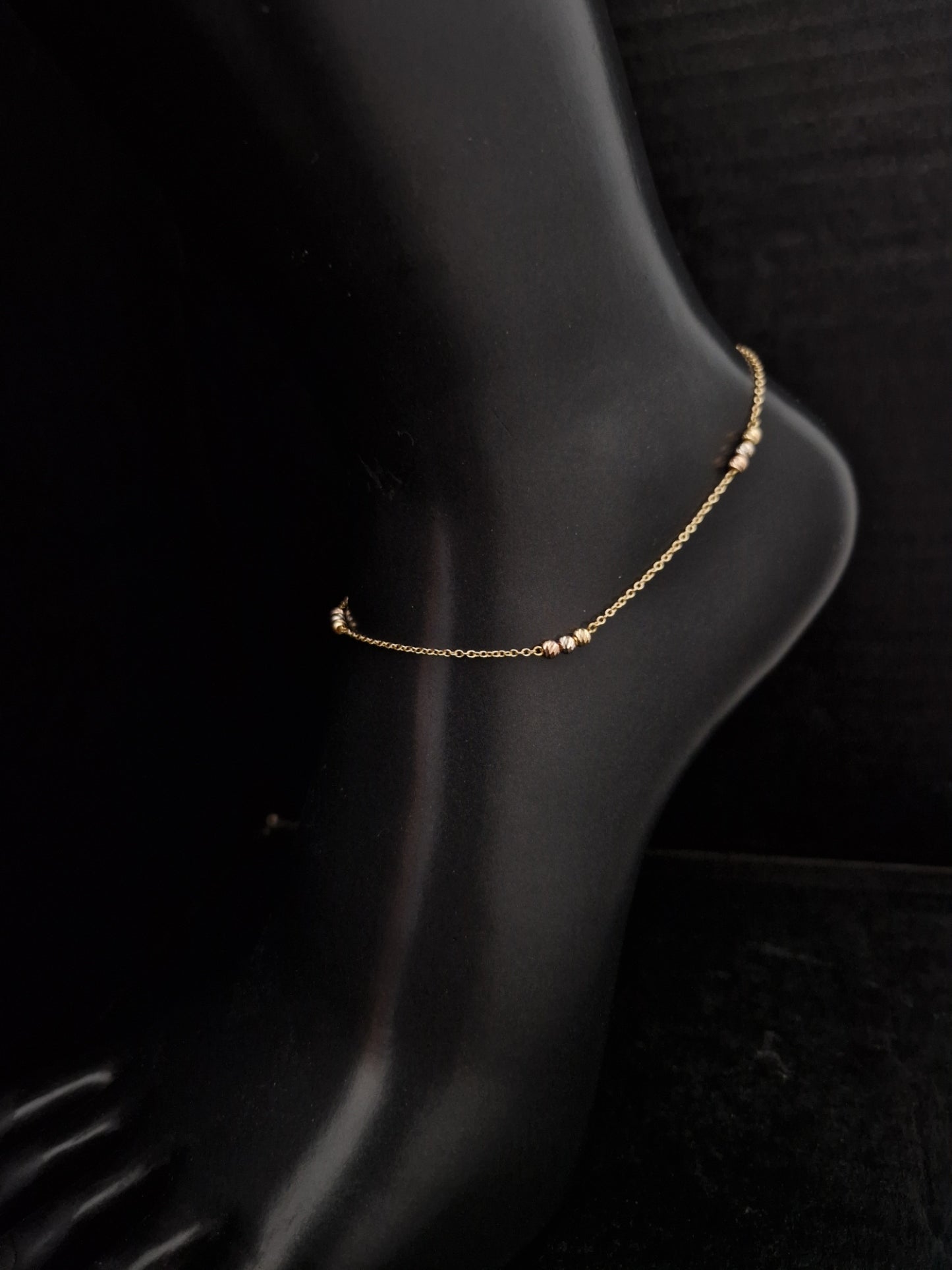 Anklet Beads in Gold 18k Three Tone color