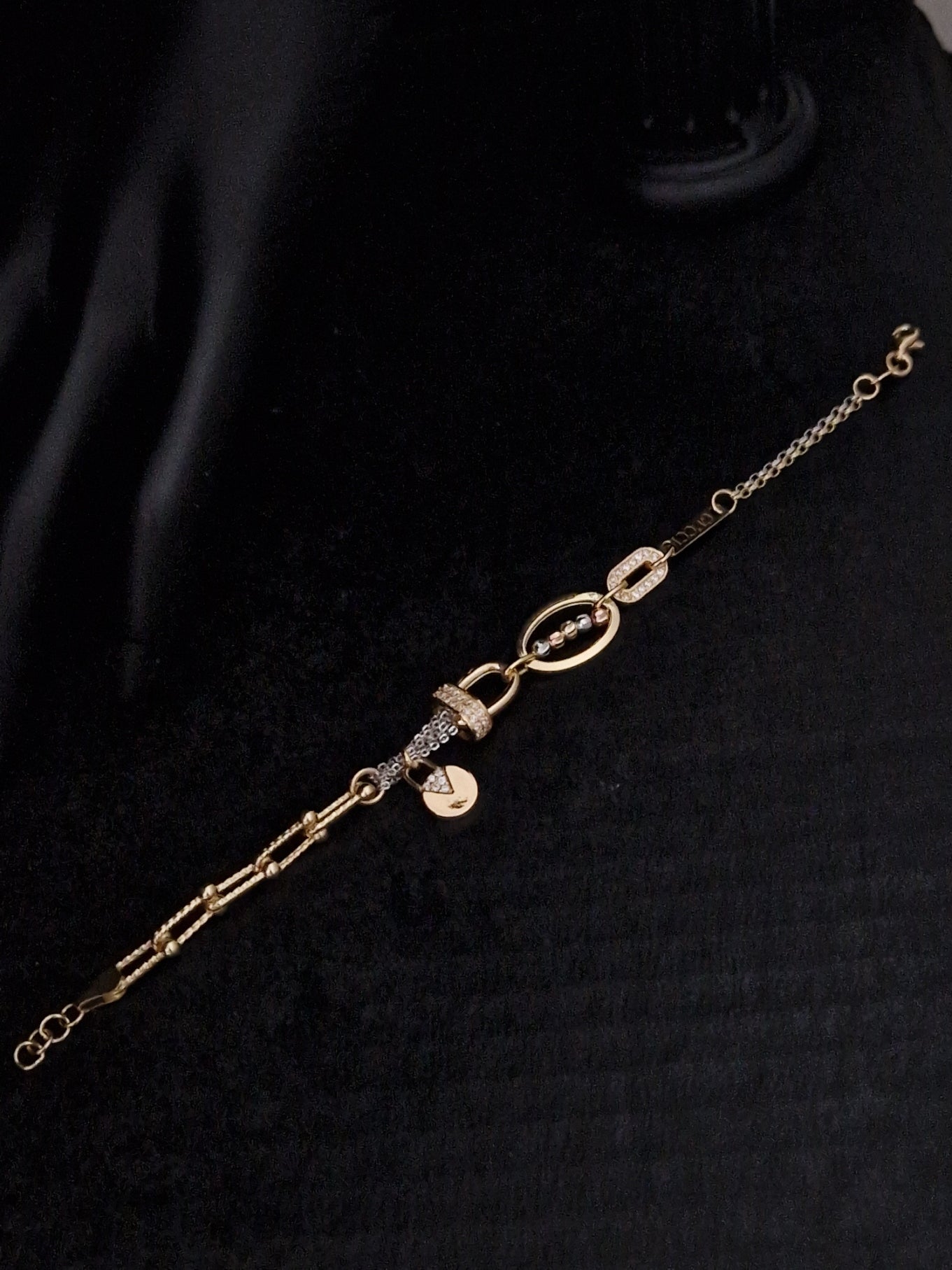 Bracelet in Gold 18k Three Tone color