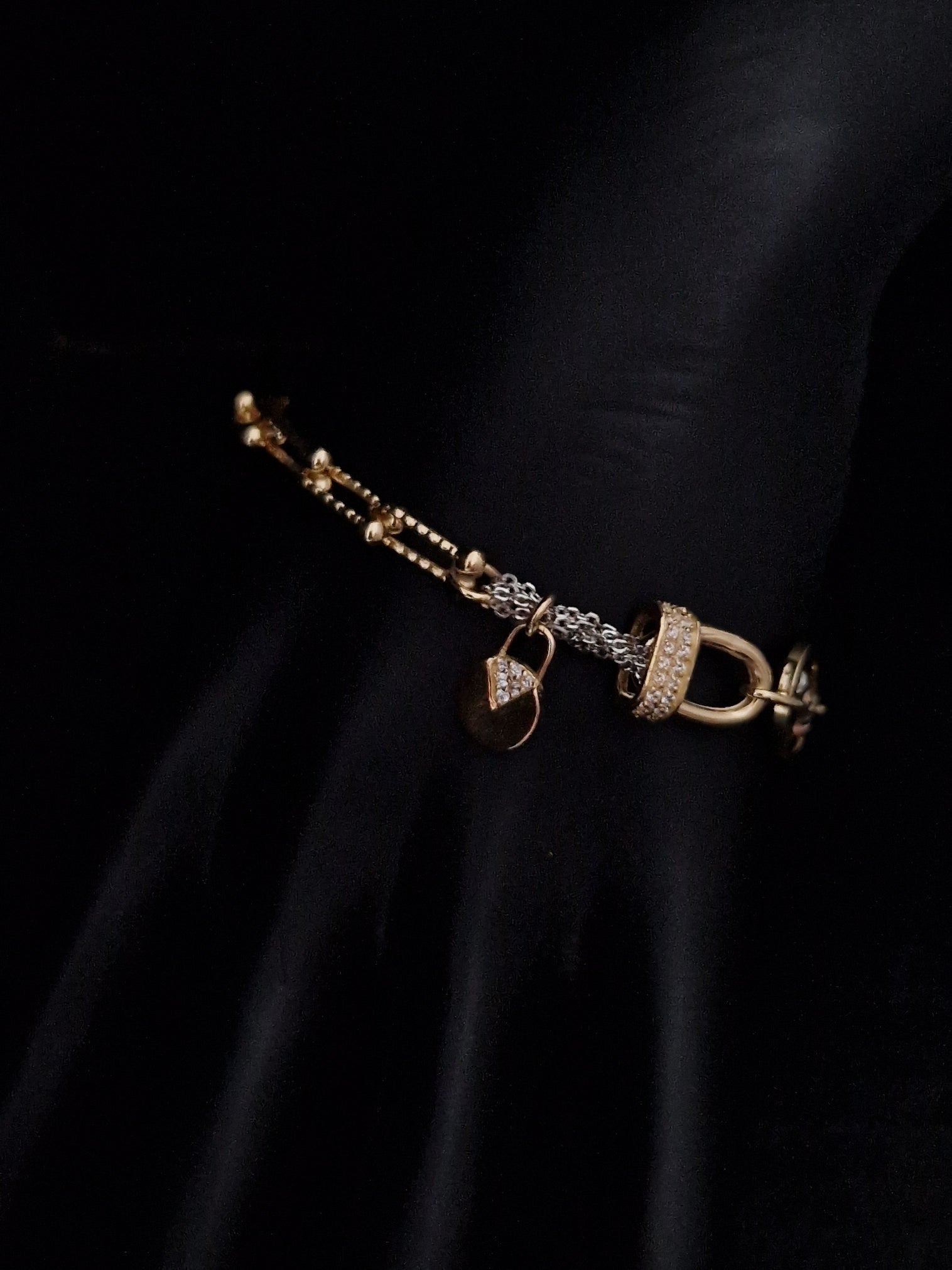 Bracelet in Gold 18k Three Tone color