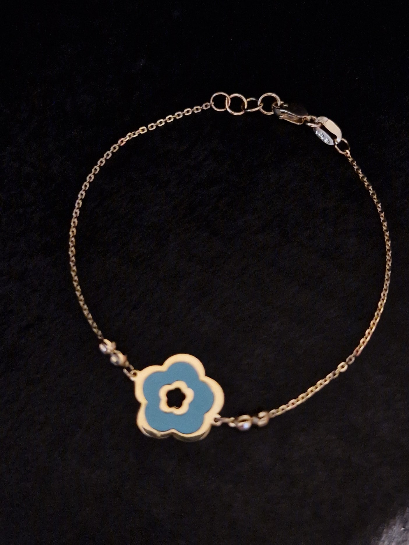 Blue Flower Bracelet in Gold 18k