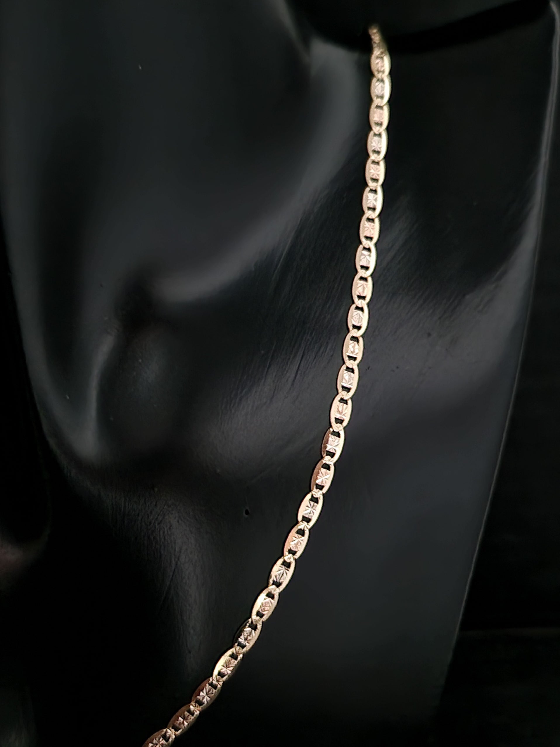 Mariner Link Chain in Gold 18k Three Tone Color