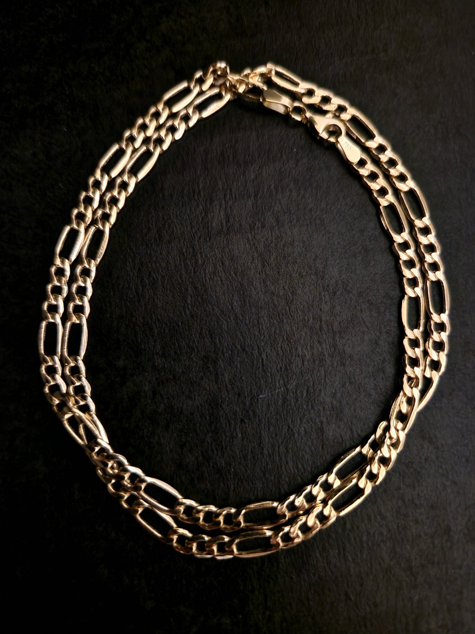 Figaro Chain in Gold 18k