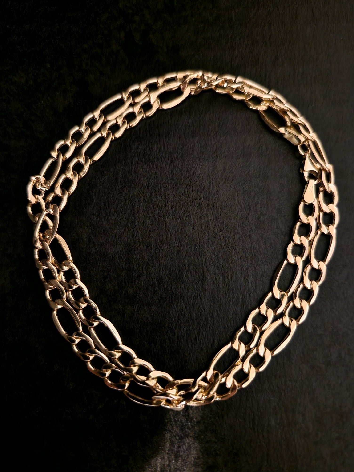 Figaro Chain in Gold 18k