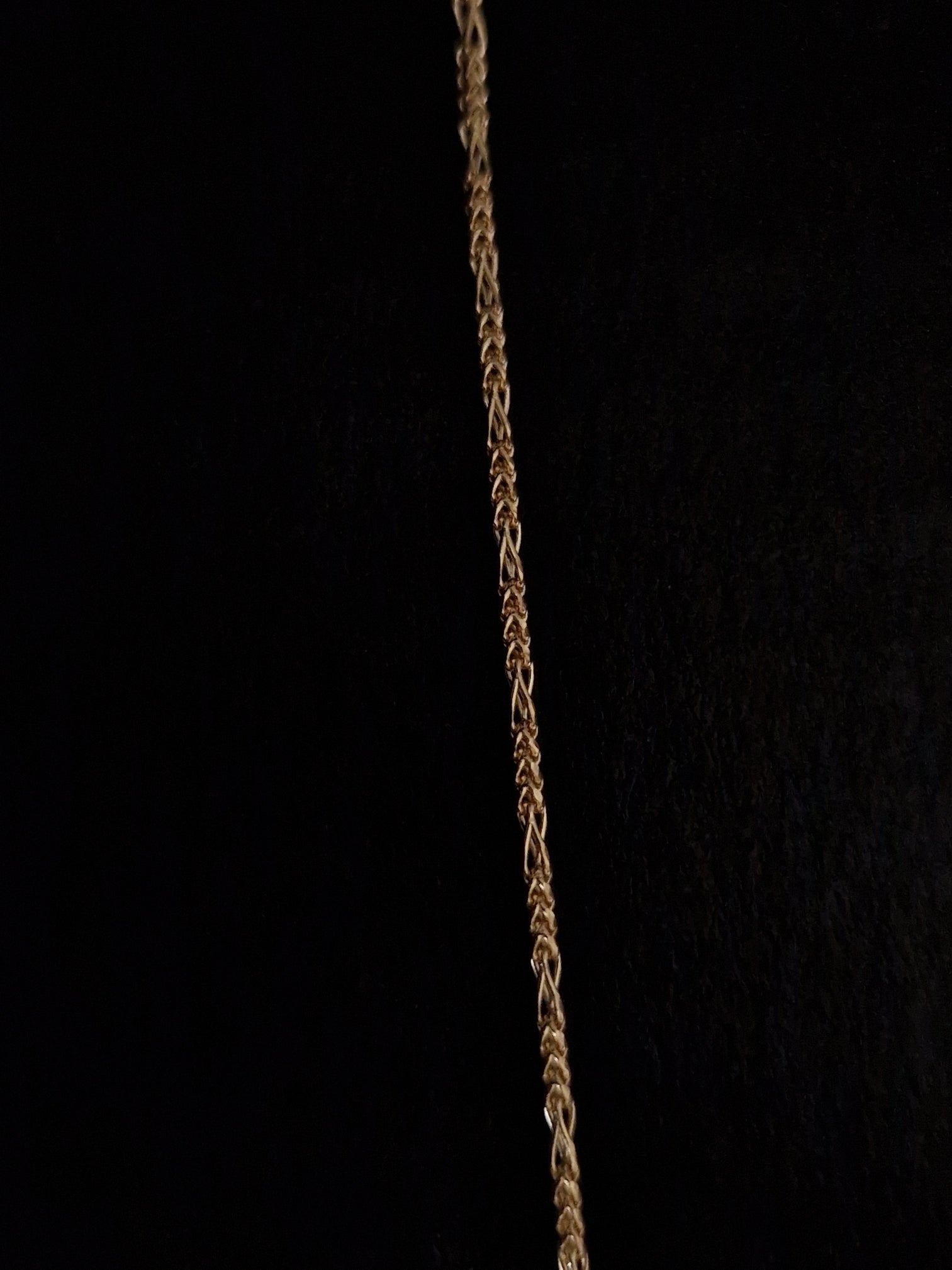 Figaro Cable Chain in Gold 18k