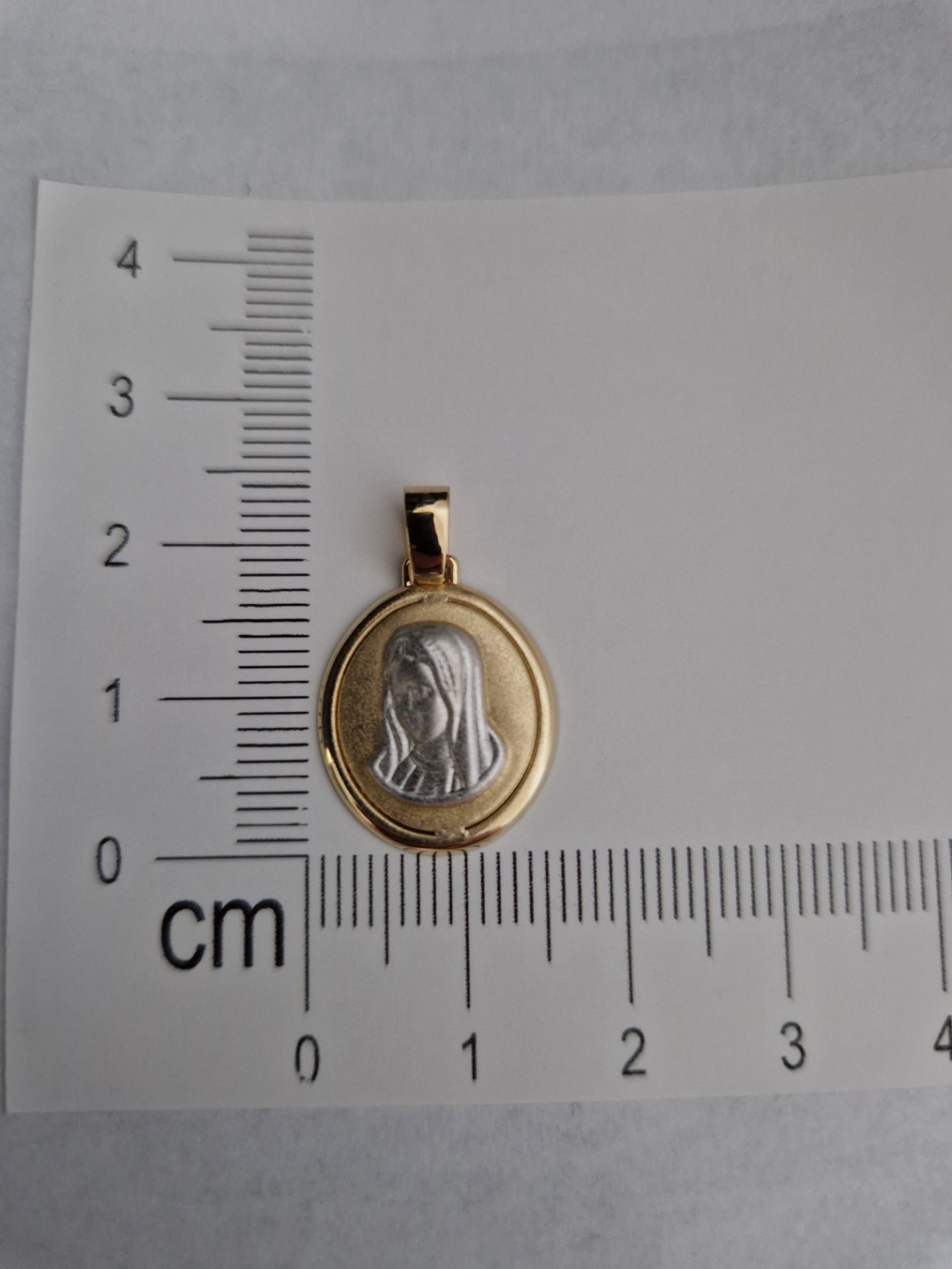 Religion Pendant Virgin Mary Head  in Gold 18k