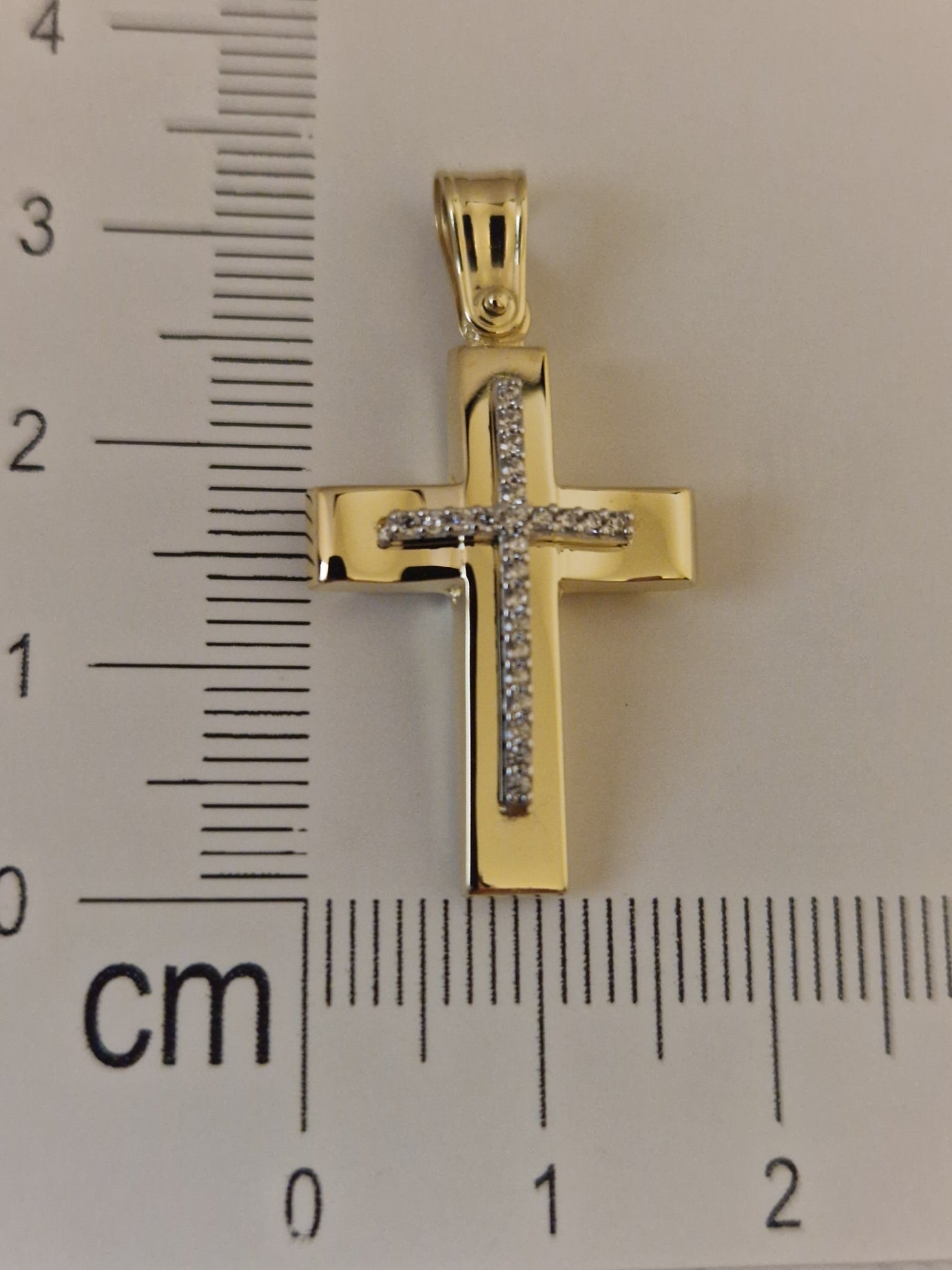 Pendant Cross with White Cubic Zirconia in Gold 18k