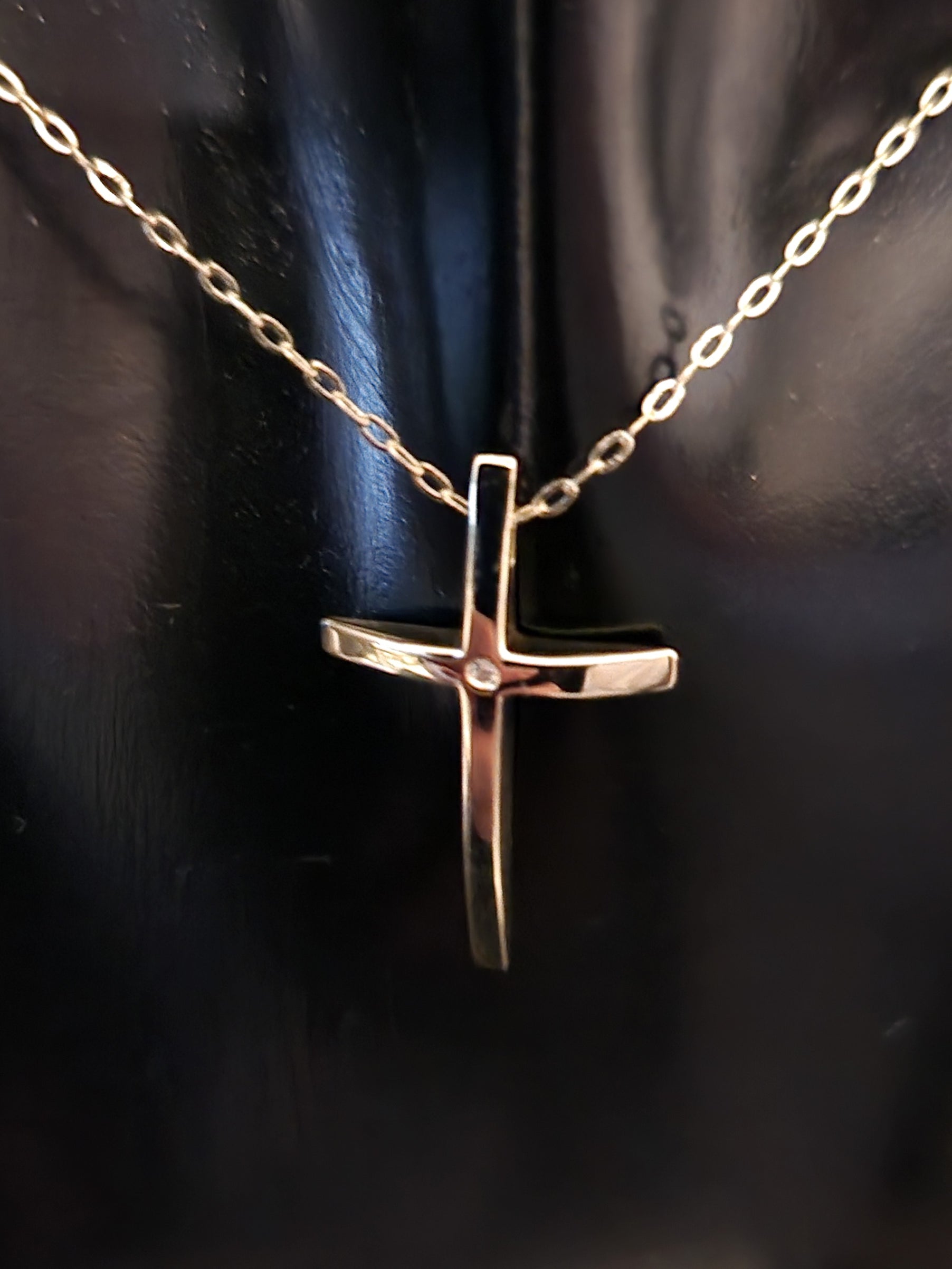 Necklace Pendant Cross in Gold 18k