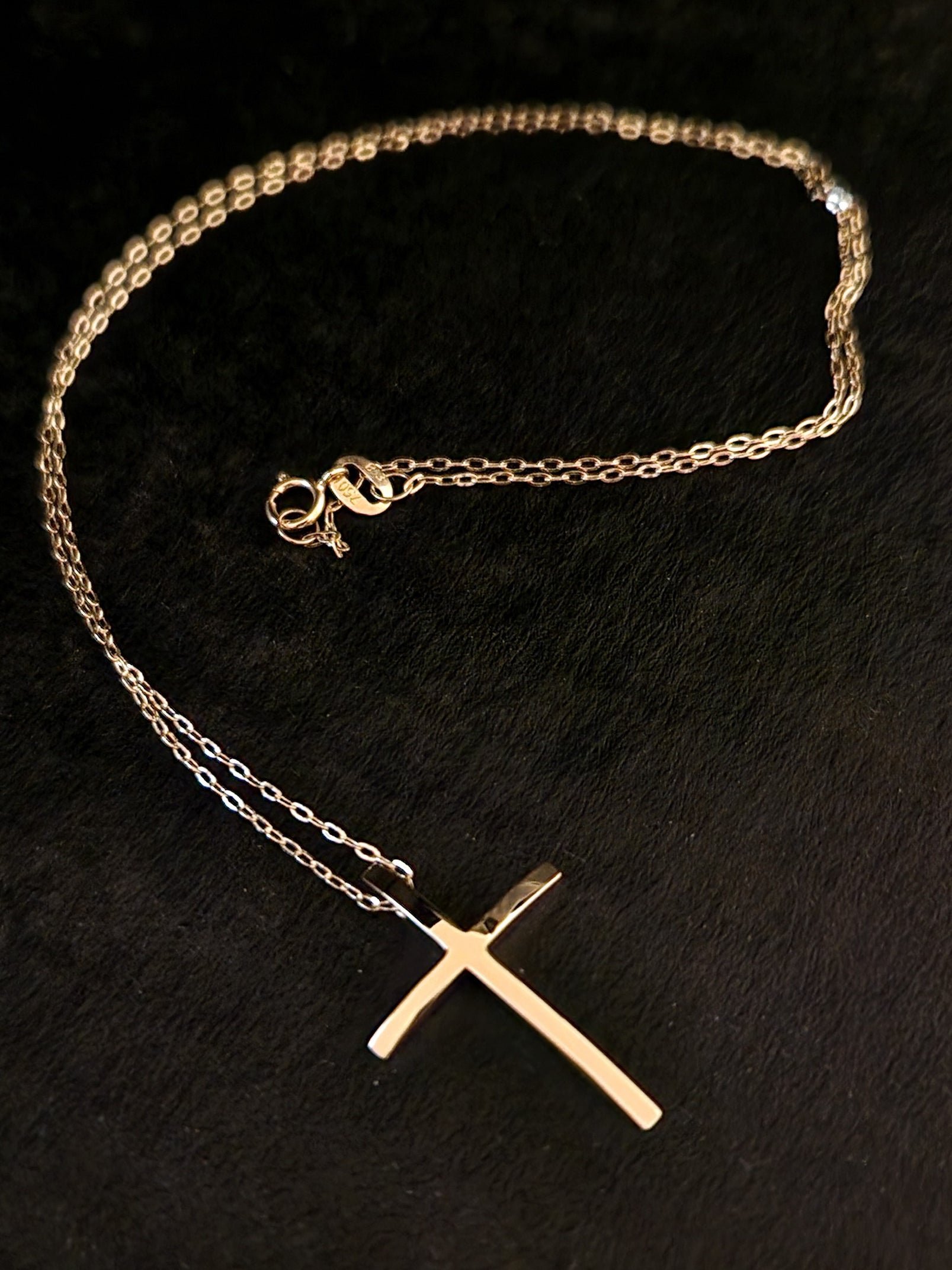 Necklace Pendant Cross in Gold 18k