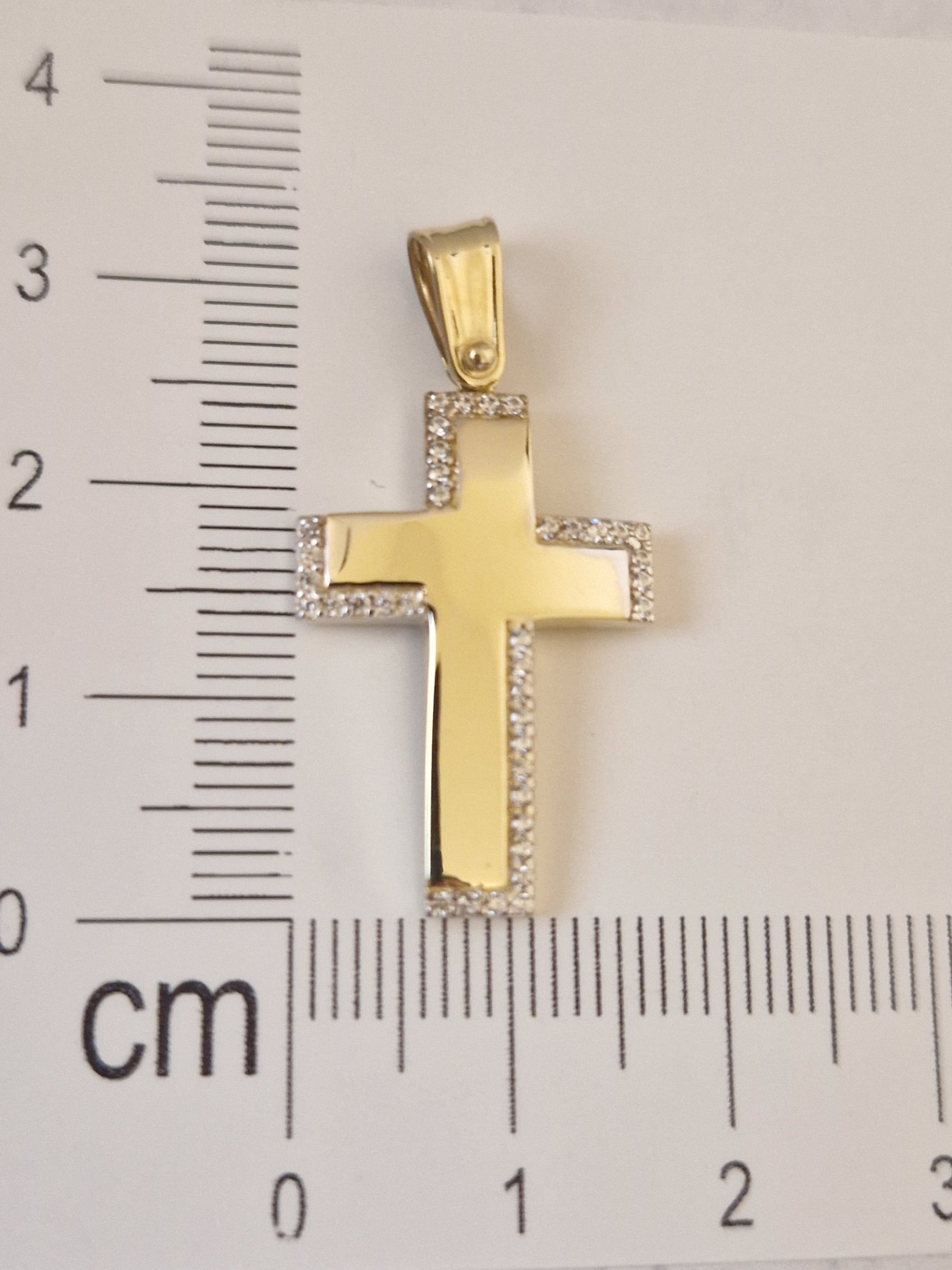 Pendant Cross with White Cubic Zirconia in Gold 18k