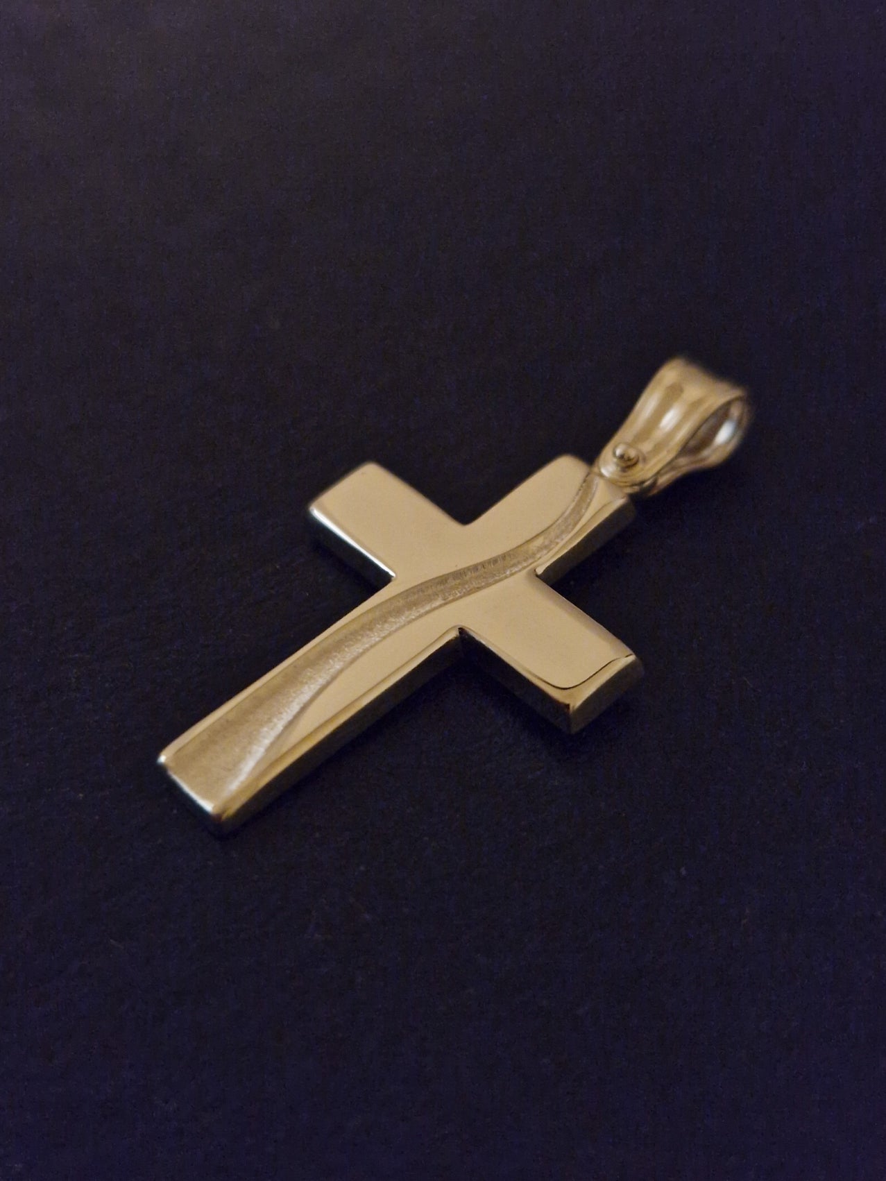 Pendant Cross in Gold 18k