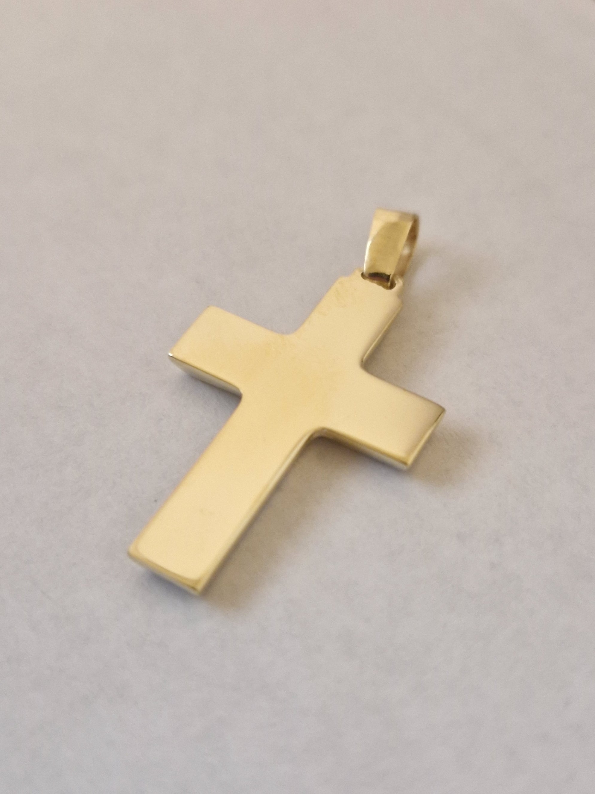 Pendant Cross with White Cubic Zirconia in Gold 18k