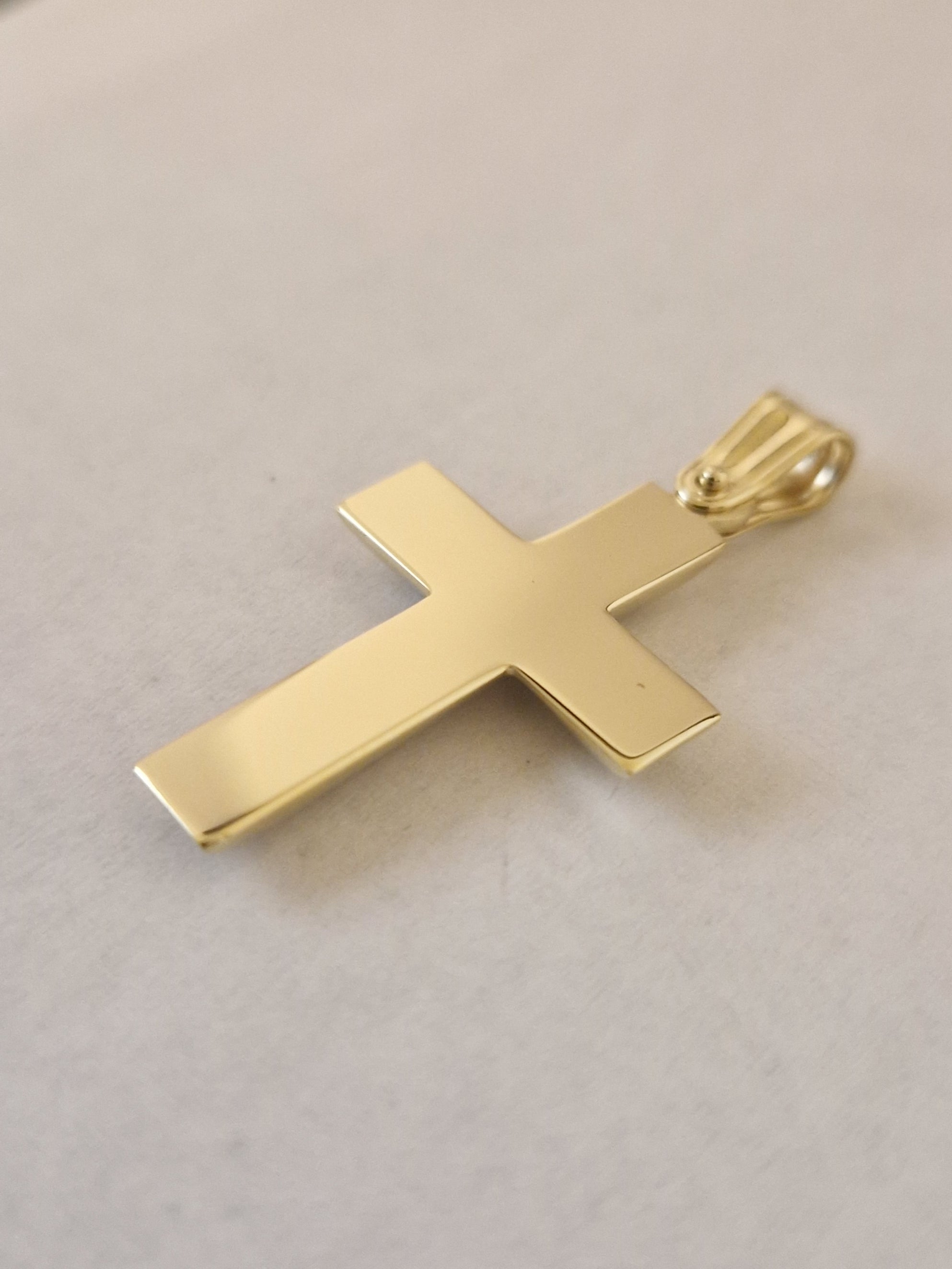 Pendant Cross with White Cubic Zirconia in Gold 18k