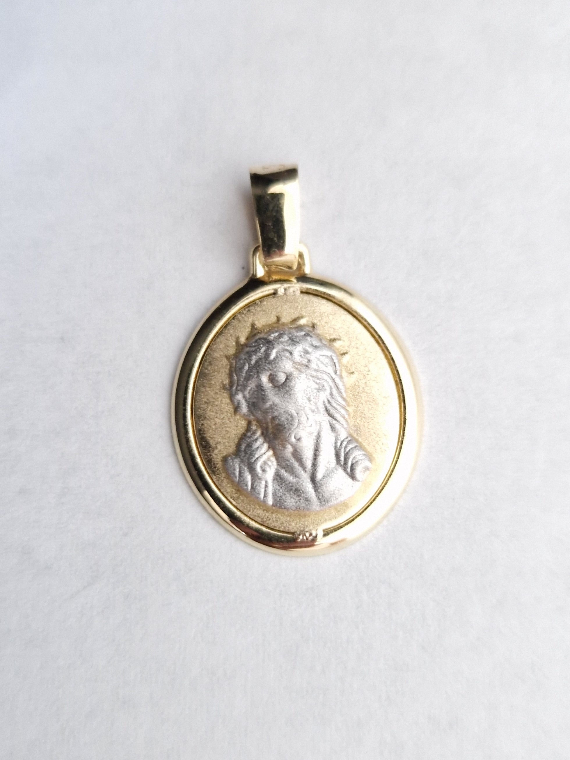 Religion Pendant Jesus Head  in Gold 18k