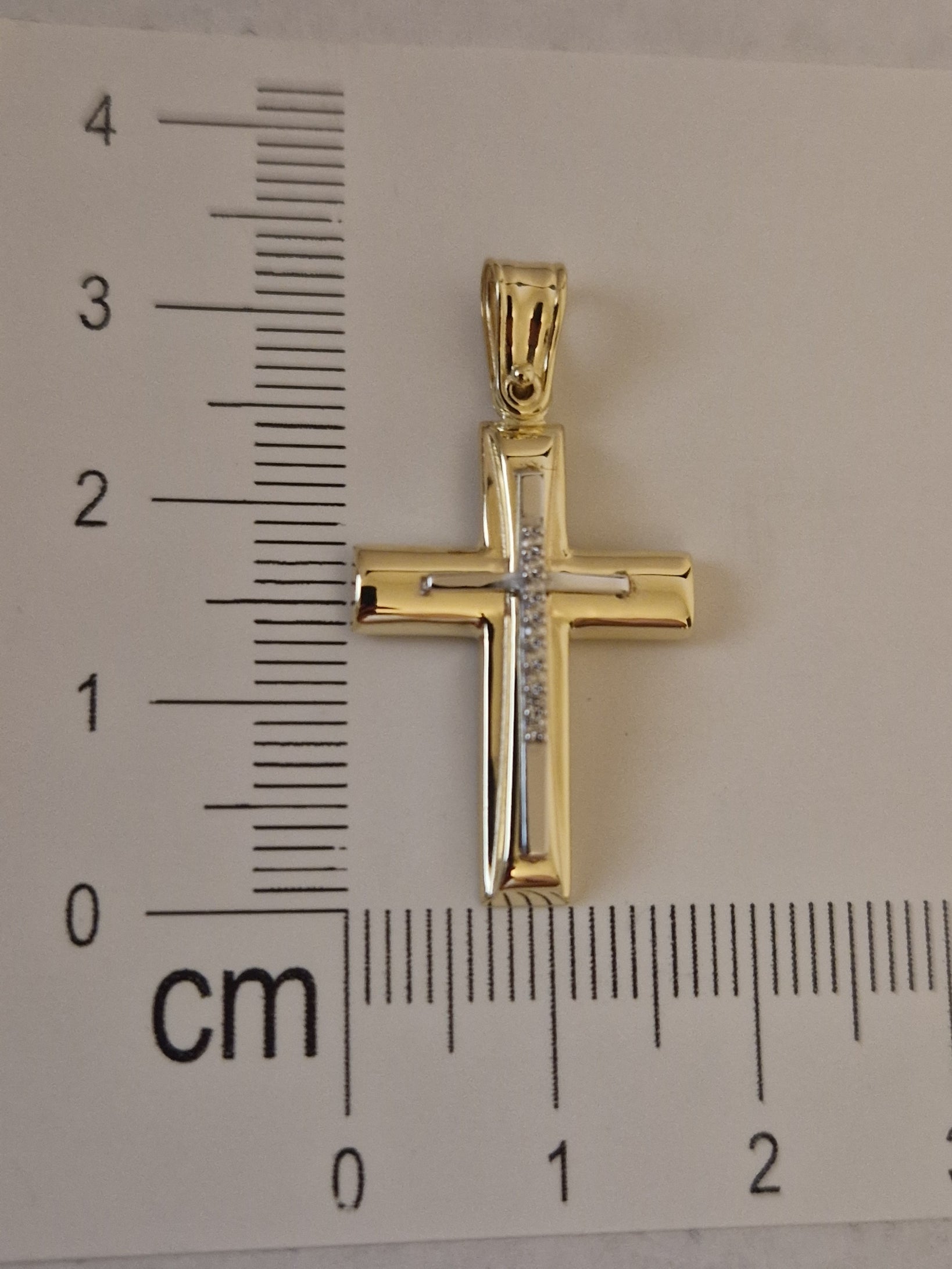 Pendant Cross with White Cubic Zirconia in Gold 18k