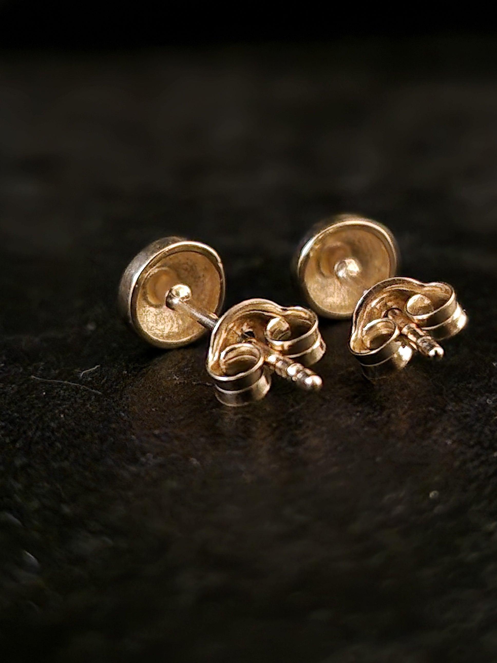 Earrings half ball Round Guld 18k