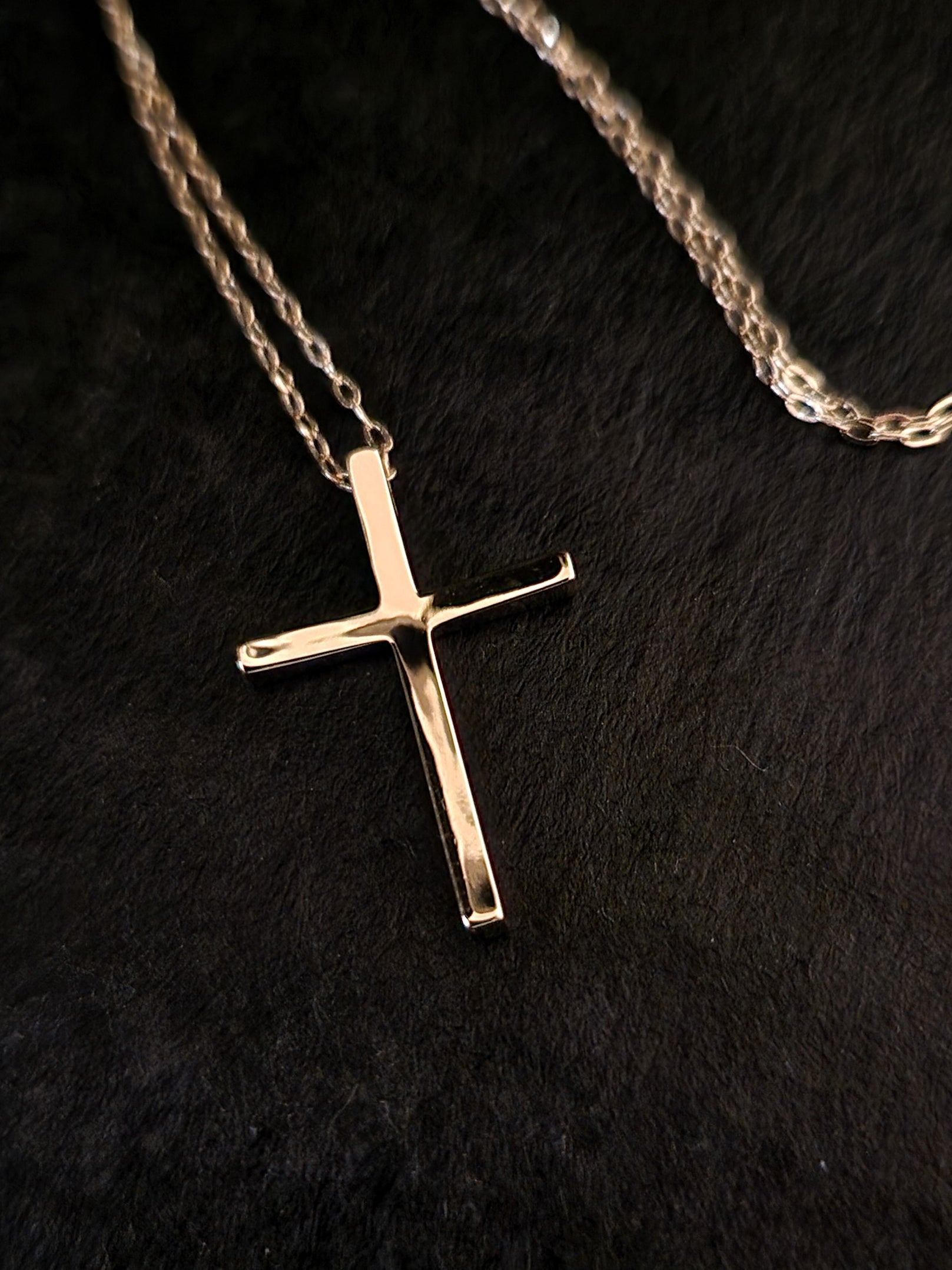 Necklace Pendant Cross in Gold 18k