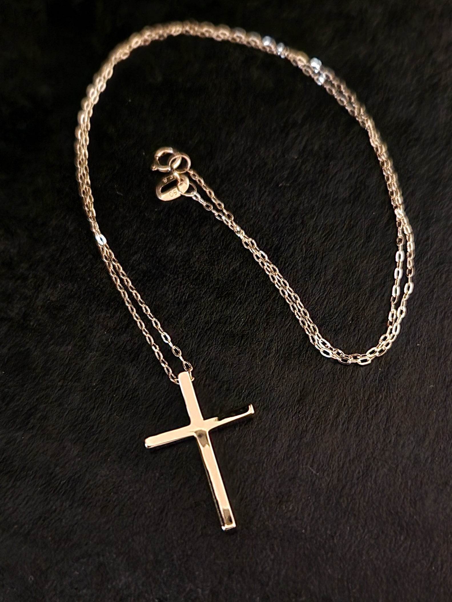 Necklace Pendant Cross in Gold 18k