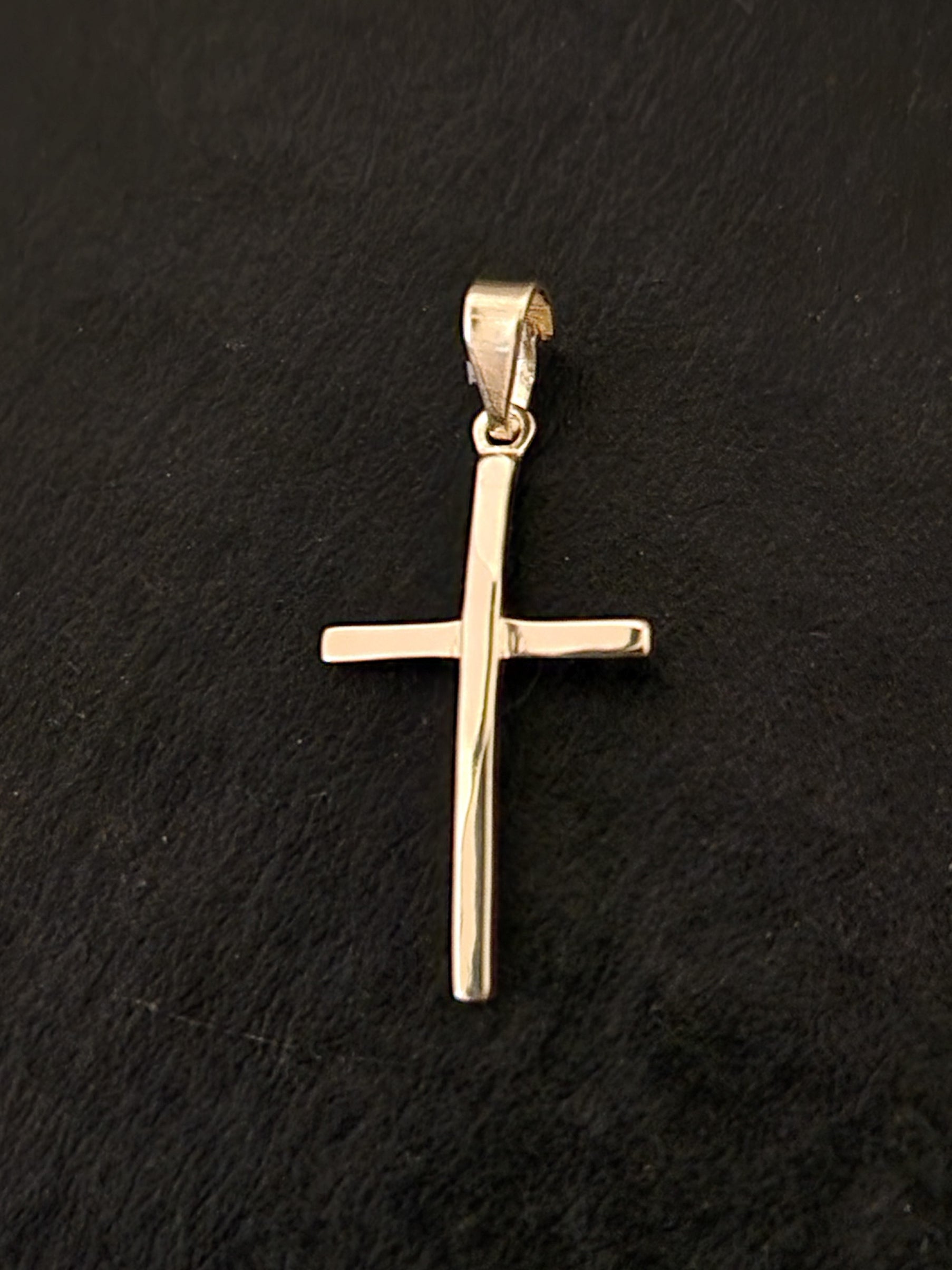 Pendant Solid Cross in Gold 18k