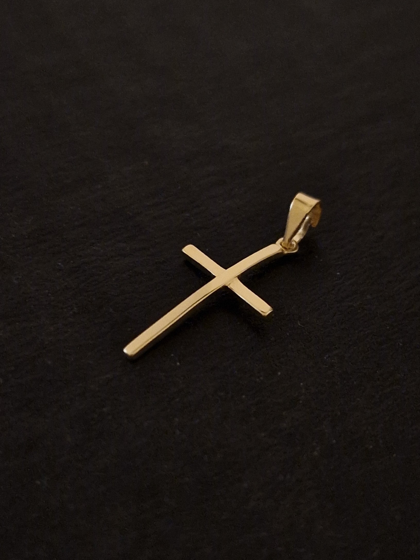 Pendant Solid Cross in Gold 18k