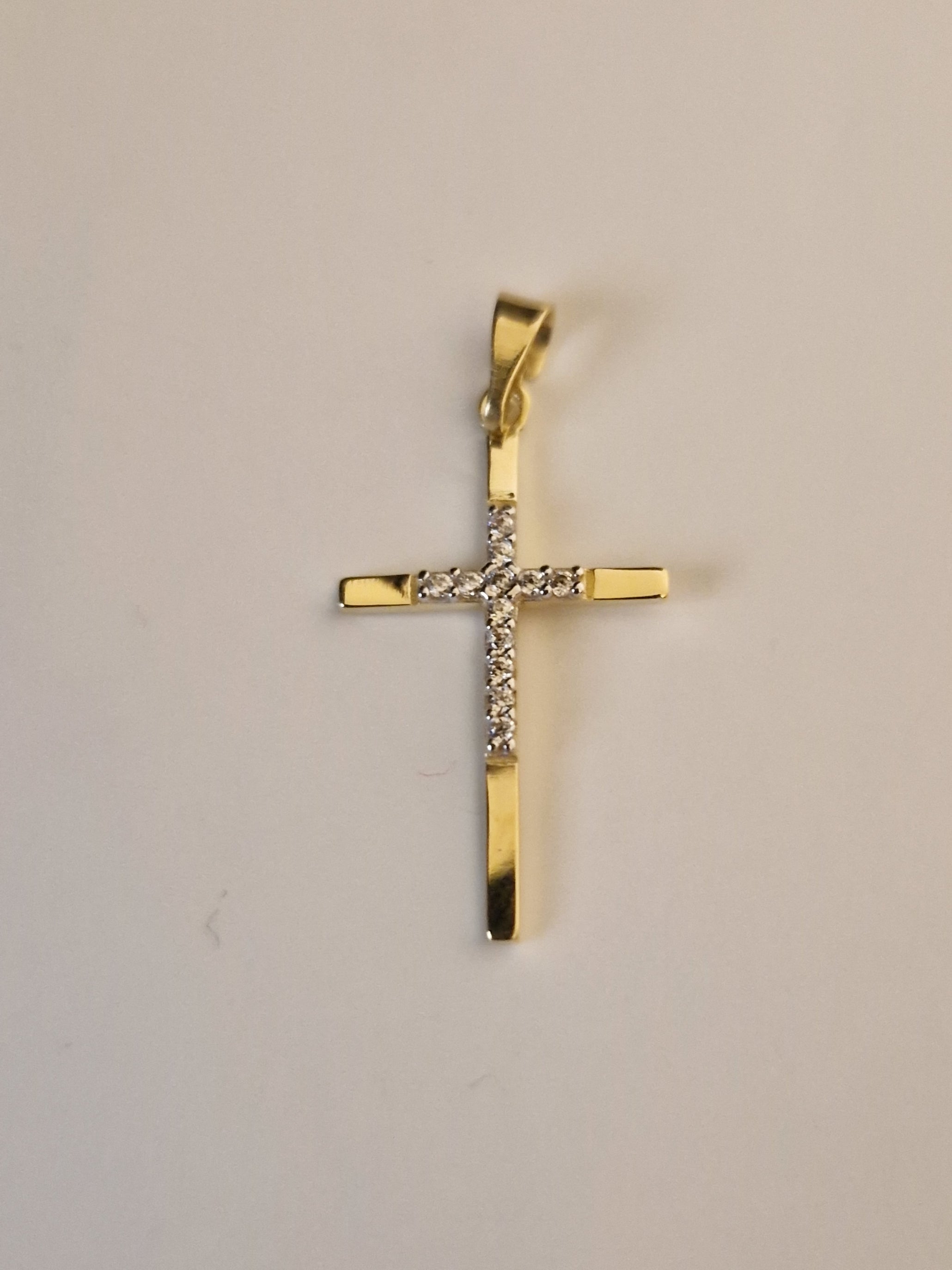 Pendant Cross with White Cubic Zirconia in Gold 18k