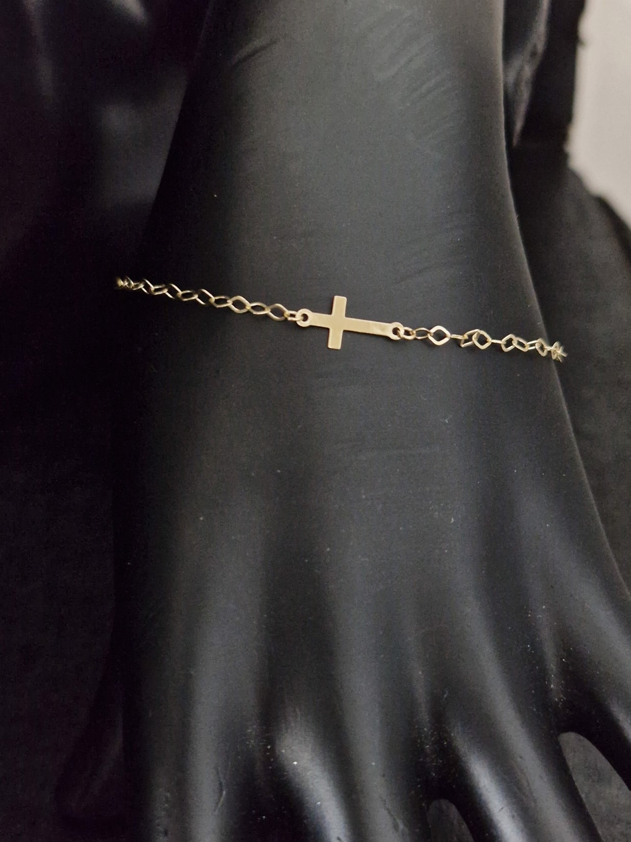 Bracelet Cross in Gold 18k