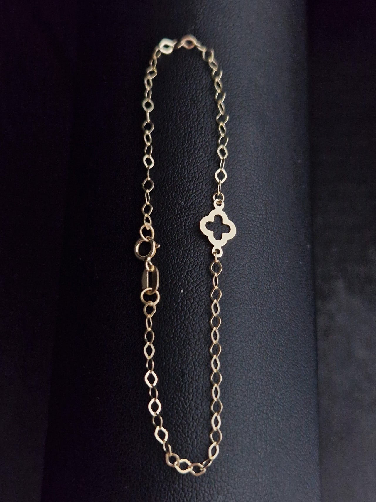 Bracelet Cross in Gold 18k