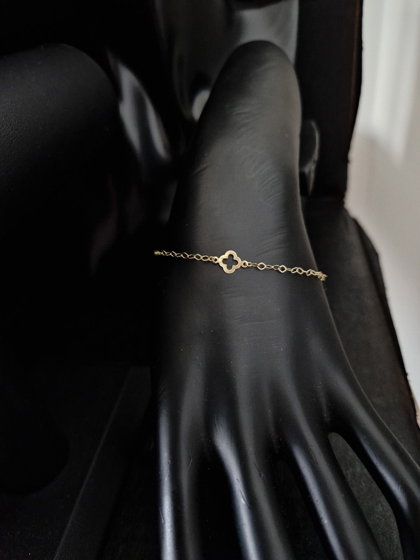 Bracelet Cross in Gold 18k