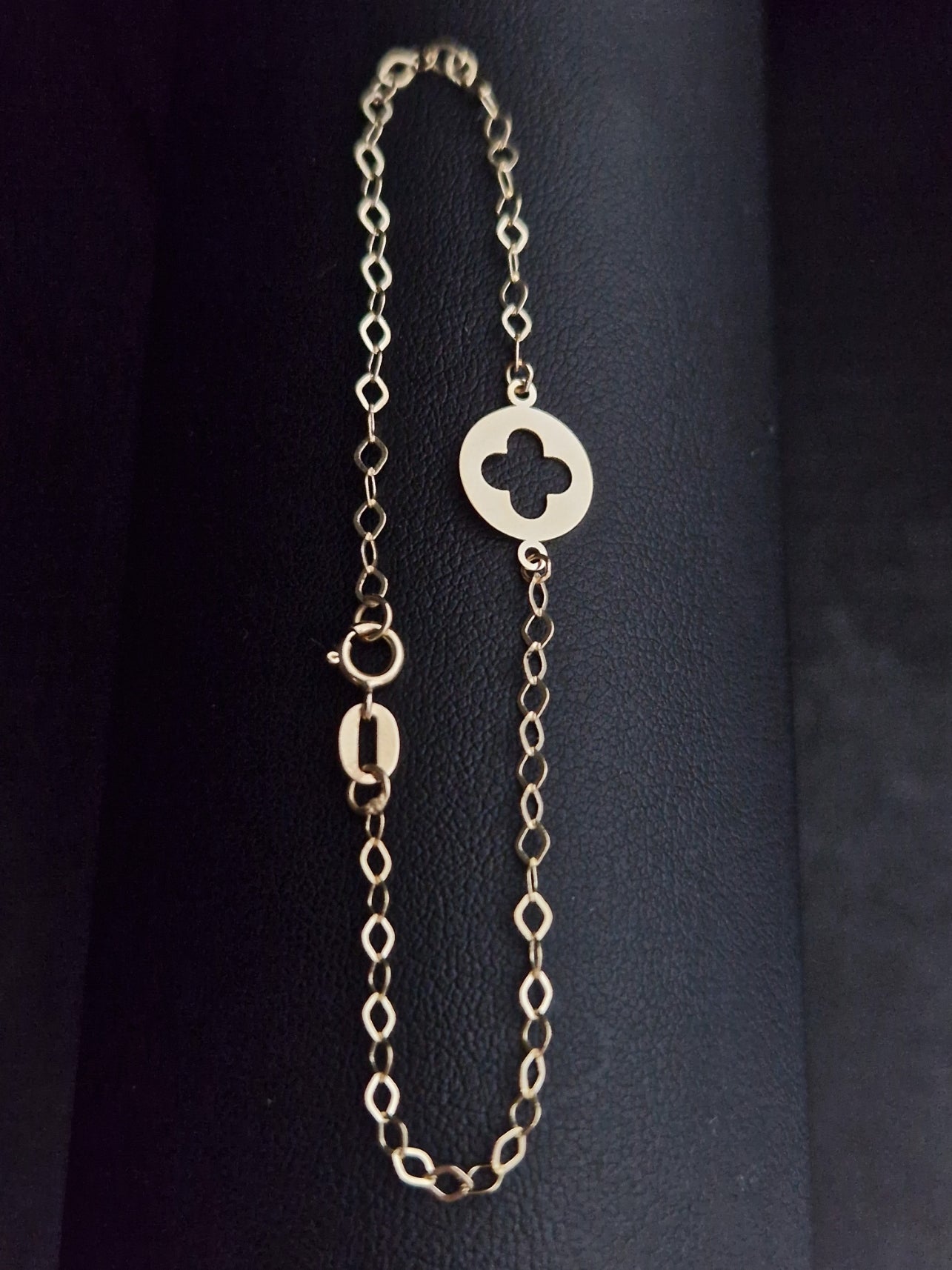 Bracelet Cross in Gold 18k