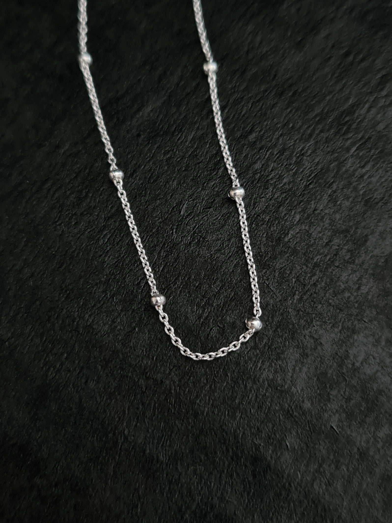  Silver Satellite Choker Necklace 