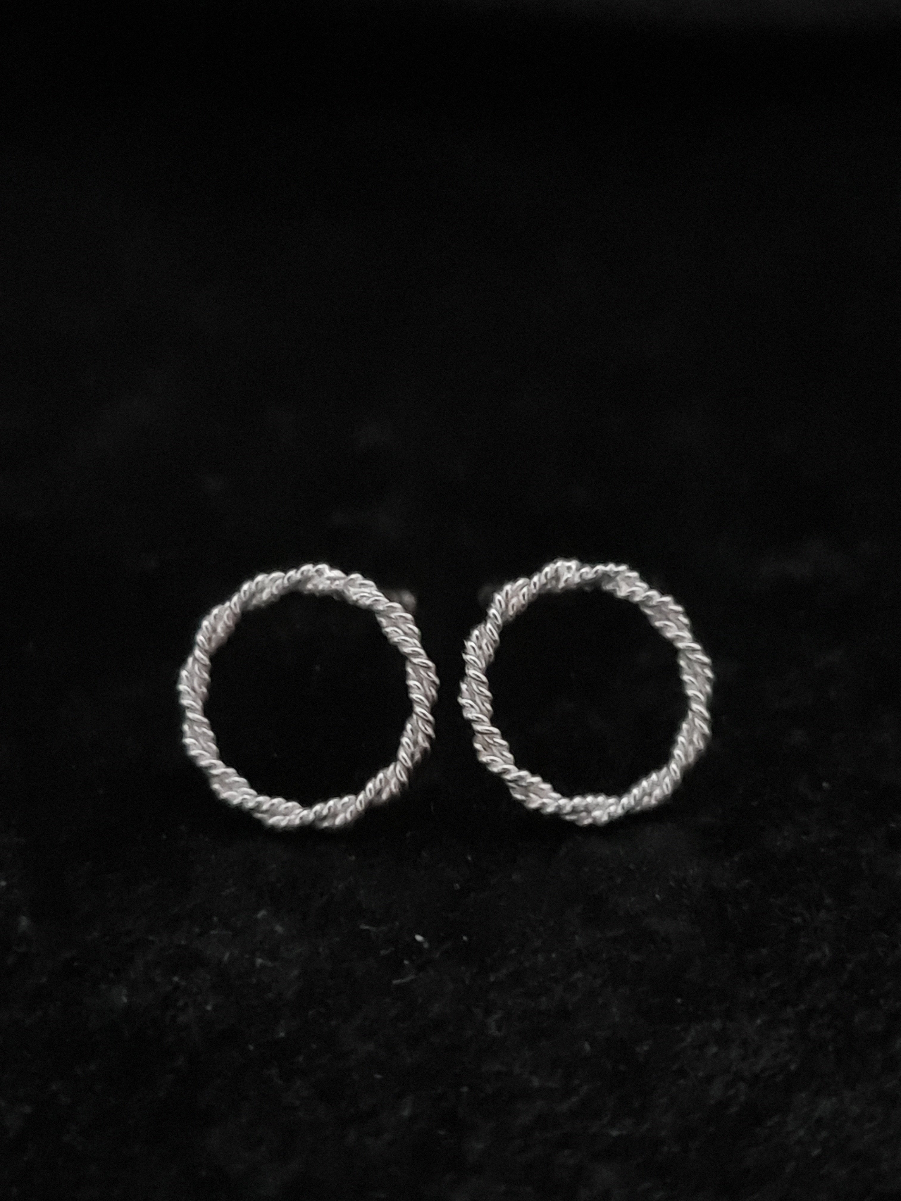 Silver Twist Circle Stud Earrings