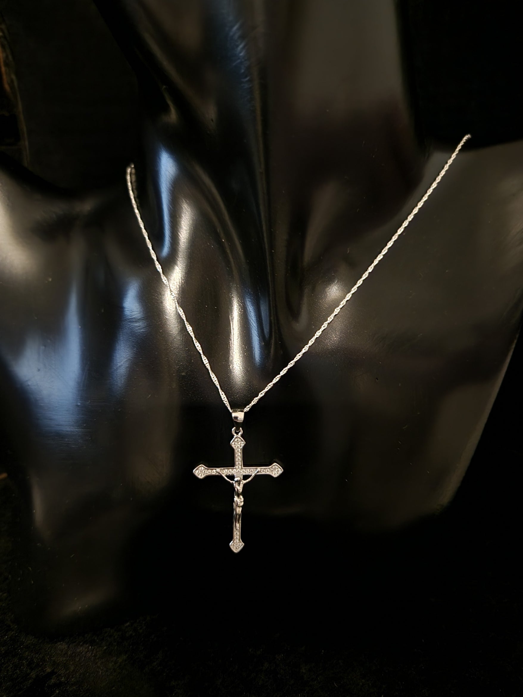 Pendant Cross with White Cubic Zirconia in SILVER 925 Galvanic Rhodium