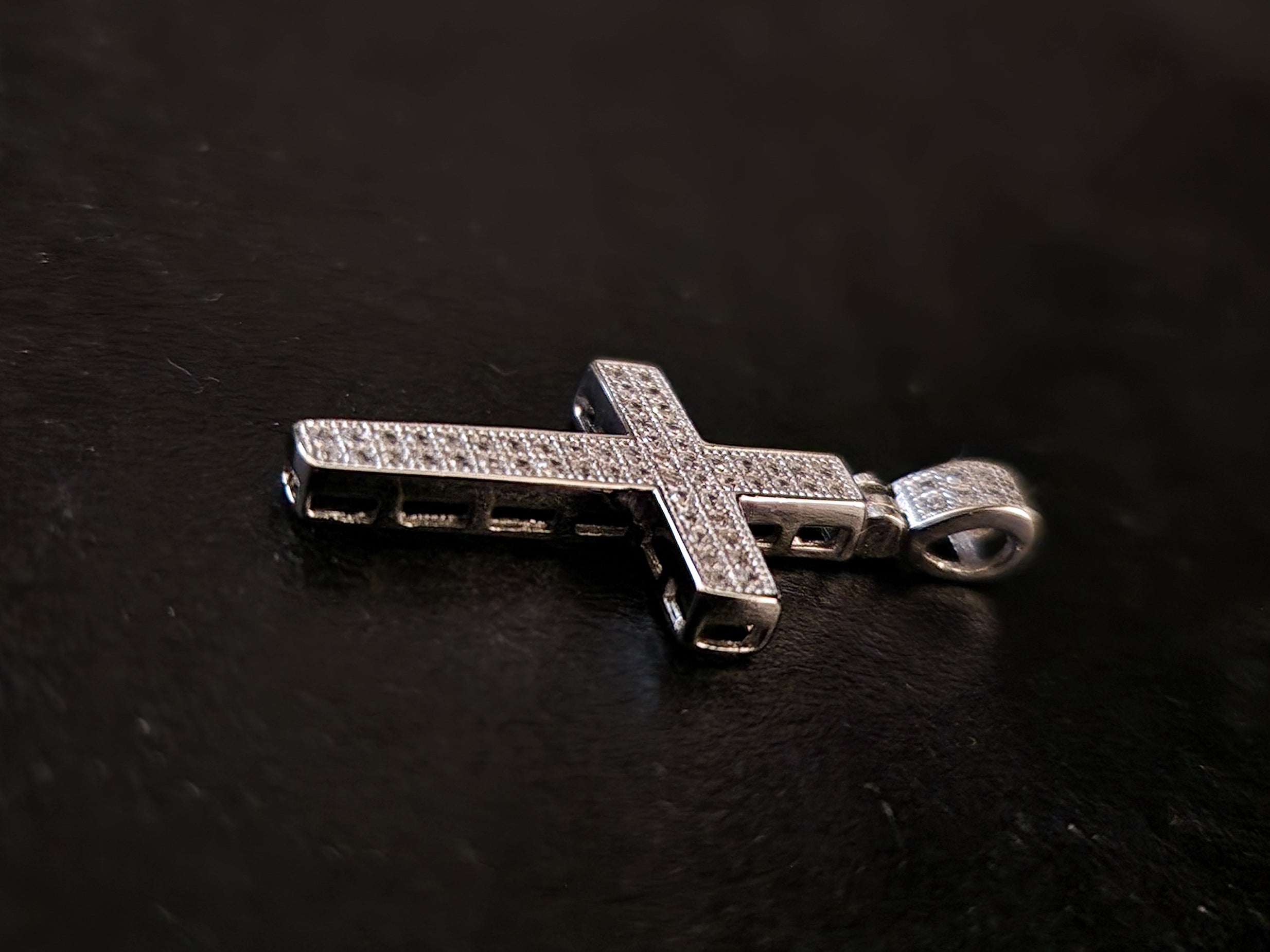 Cross Pendant with White Cubic Zirconia in 925 SILVER Rhodium Galvanic