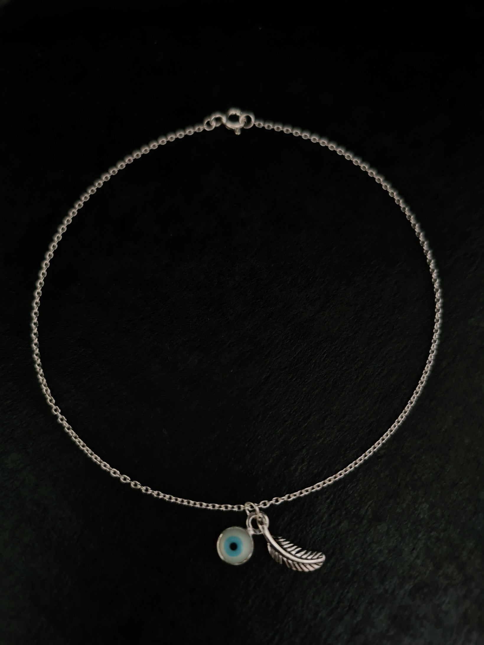 925 FEATHER WITH EYE SHAPED SILVER ANKLET