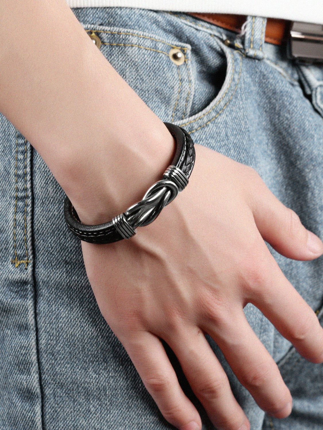 Simple Titanium Artificial Leather Men Bracelet