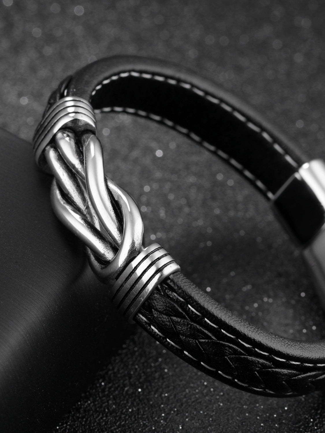 Simple Titanium Artificial Leather Men Bracelet