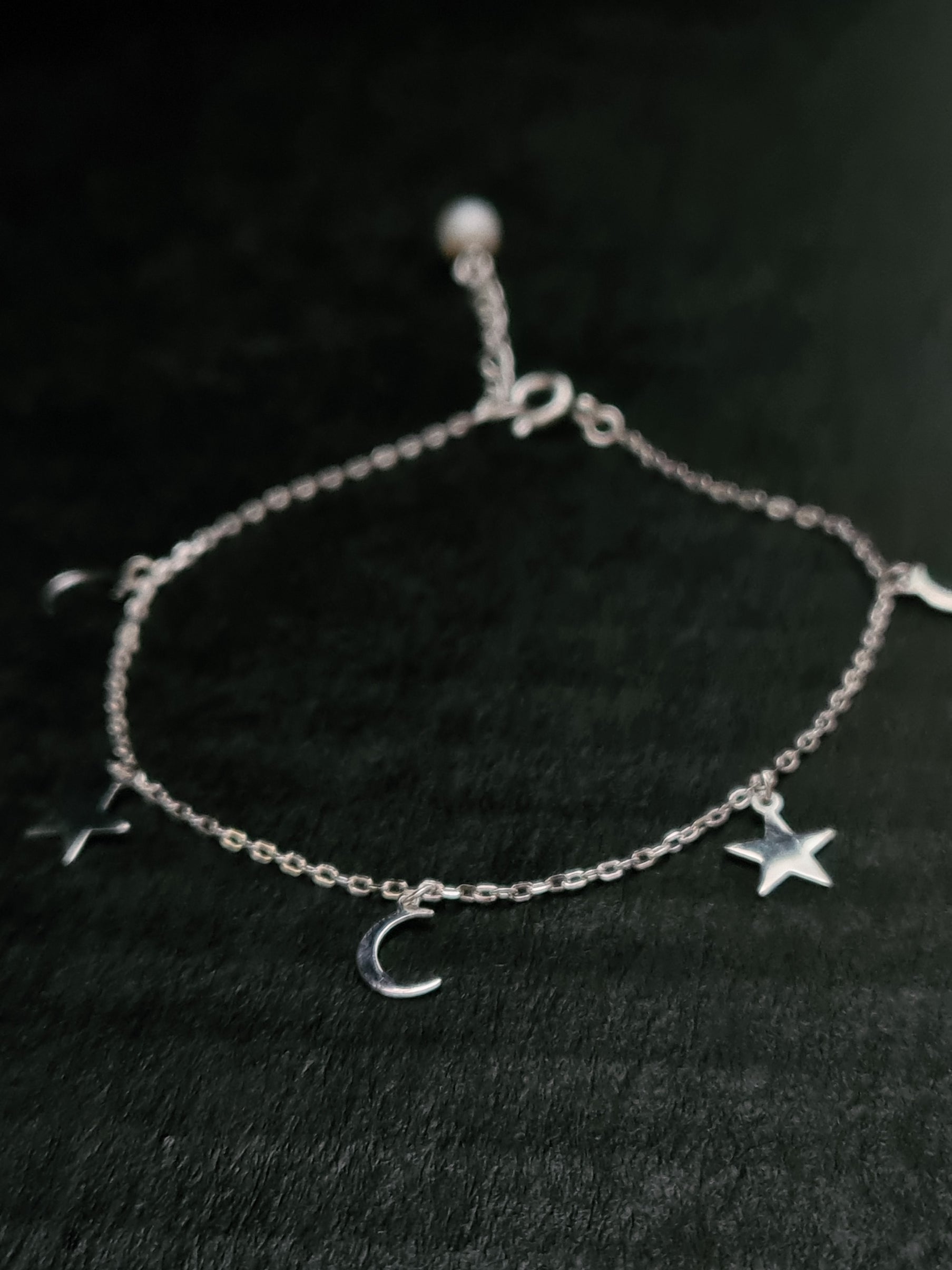 925 Sterling Silver With Platinum Plated Simplistic Star Ank Moon