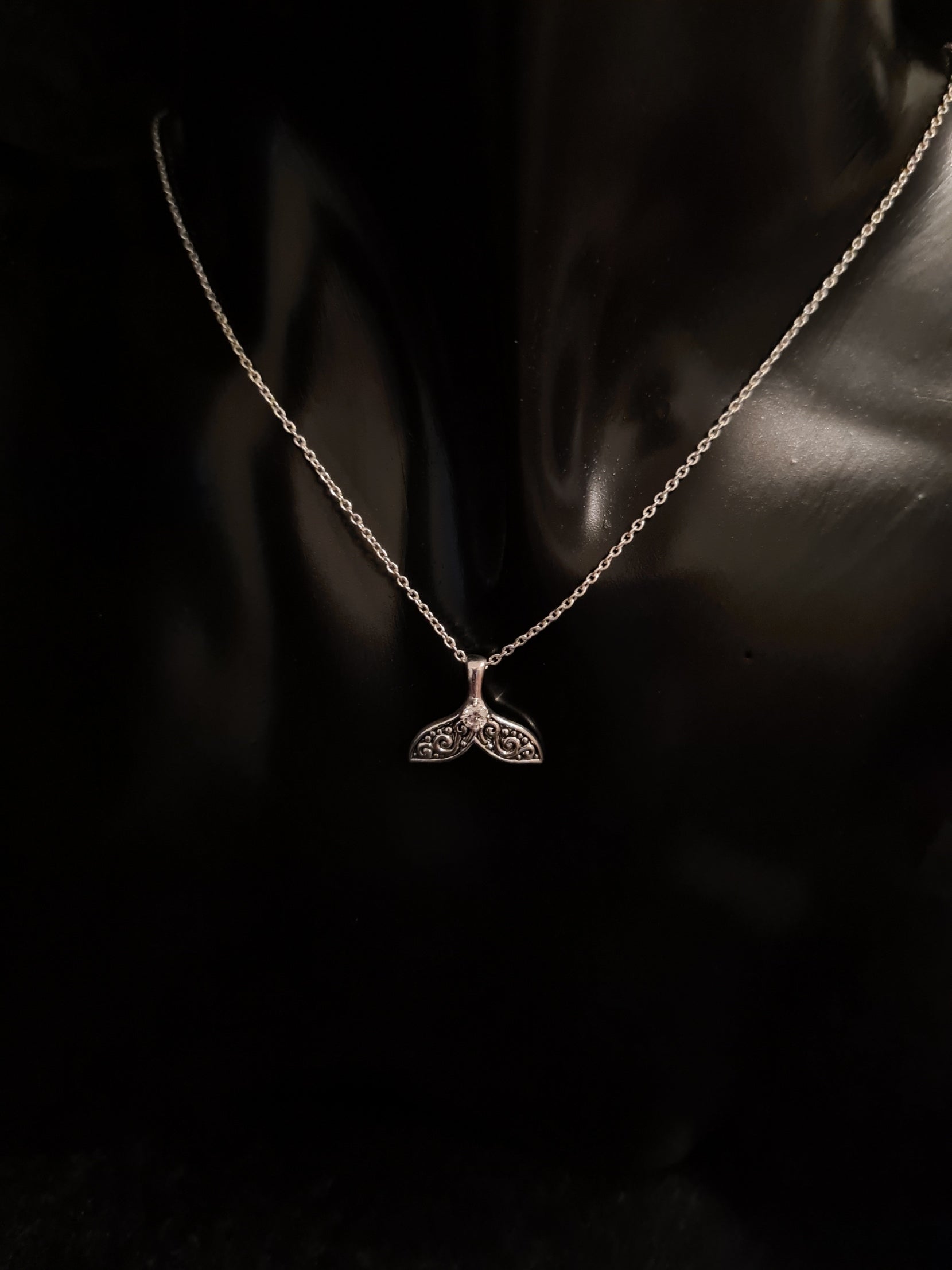 925 WHALE TAIL CZ SILVER NECKLACE