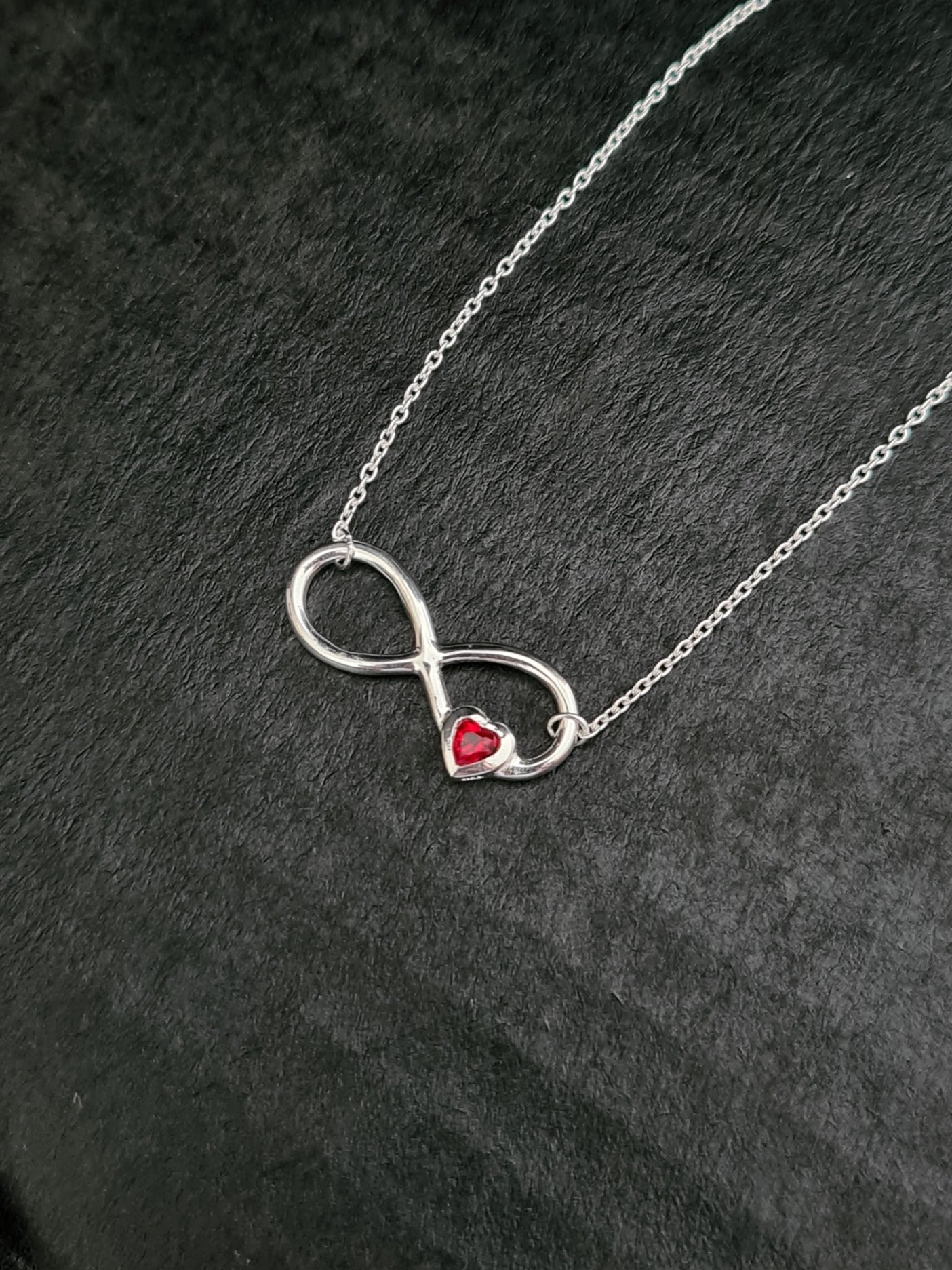 925 INFINITY WITH HEART SHAPED NECKLACE